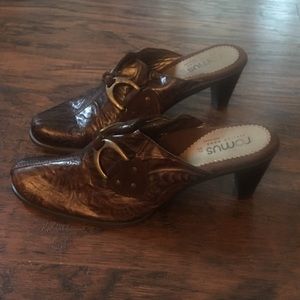Romus shoes, size 37. Brown leather NWOT